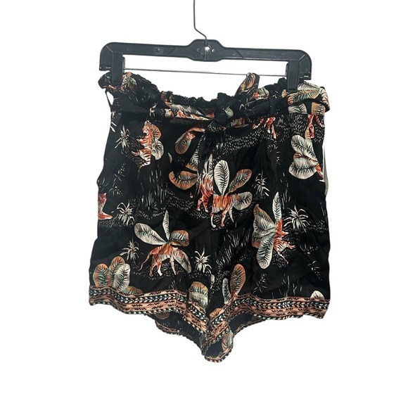 POUPETTE ST BARTH Retail $318 Satin Feel Jungle Print Tiger Shorts in Black - Picture 3 of 5